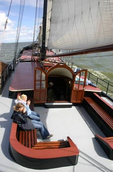 Sailing ship 667 Monnickendam photo 3
