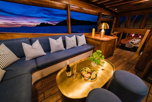 Segelschiff 762 Komodo Foto 21